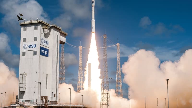 C'est un premier échec après quatorze lancements réussis de Vega, le lanceur léger d'Arianespace, depuis le début de son exploitation au Centre spatial guyanais en 2012.