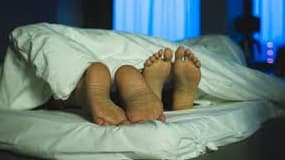 Pour mieux dormir, il faut porter des chaussettes
