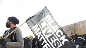 Minnesota: Manifestations après la libération du policier accusé du meurtre de Georges Floyd