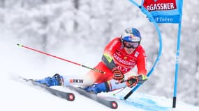 Marco Odermatt vainqueur du slalom géant de Val d'Isère.