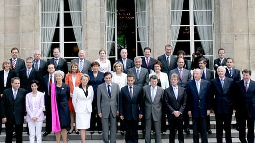 René Dosière, député apparenté PS de l'Aisne, dévoile le montant des rémunérations au sein des ministères. Des chiffres révélés pour la première fois.