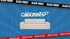 Appréciez les fins de journée avec ce canapé droit convertible en velours côtelé vendu à moins de 570 euros