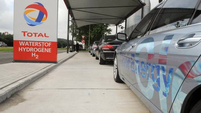 Total, qui investit déjà dans l'hydrogène, fait partie des industriels qui veulent le promouvoir comme énergie de référence.