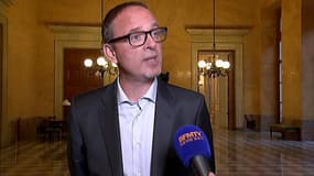 Yann Galut depuis l'Assemblée nationale sur BFMTV le 12 mai 2016.