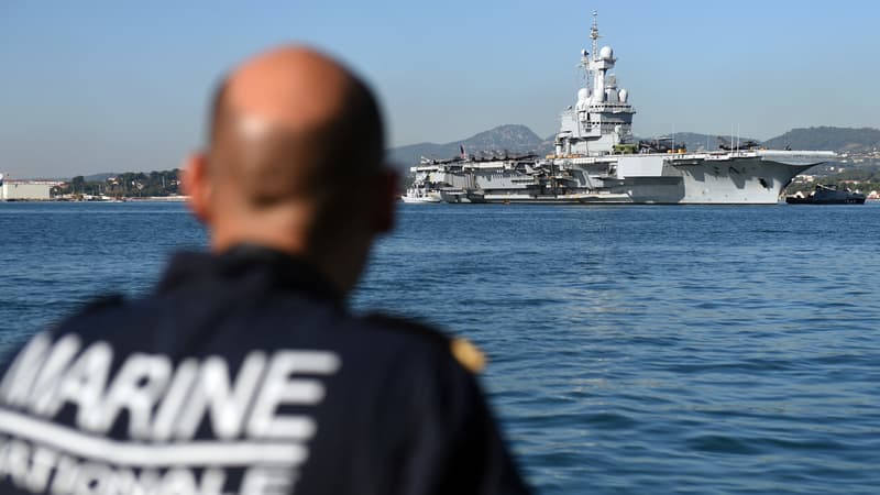 Ce devait être un défilé du 14 juillet mais en mer: la parade à Marseille pour les 400 ans de la Marine française est annulée (le Charles de Gaulle et ses frégates sont mobilisés en Méditerranée)