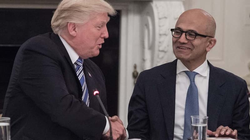 En 2017, Saltya Nadella, PDG de Microsoft, serait la main de Donald Trump. Cette année, les salariés du groupe s’insurgent signé avec le bureau fédéral de l’immigration et des douanes 