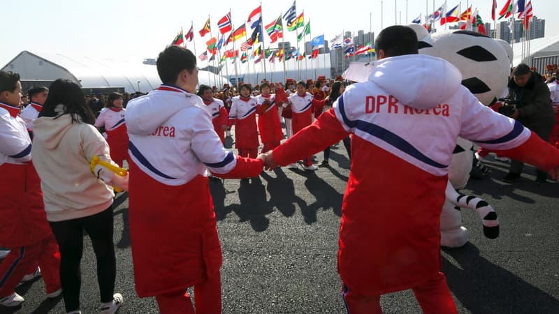 Des athlètes coréens au village olympique de Gangneug