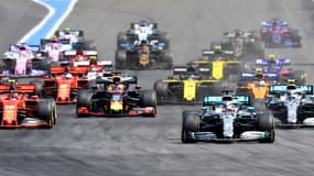 Le départ du Grand Prix de France sur le circuit Paul Ricard au Castellet, le 23 juin 2019 