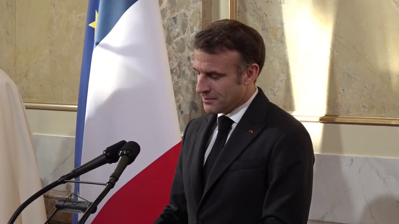 Suivez En Direct Le Discours D'Emmanuel Macron Lors De Sa Visite En Suisse