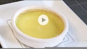 Crème caramel : un dessert classique ! (vidéo)
