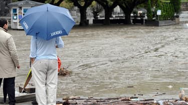 Crue du gave de Pau à Lourdes.