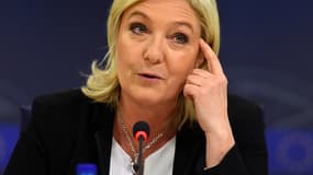 Quels que soient les candidats face à elle, Marine Le Pen, ici à Bruxelles le 22 janvier, arrive en tête du premier tour de l'élection présidentielle, selon un sondage Ifop.