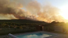 Aude: l'incendie vu de Pradelles-en-Val - Témoins BFMTV