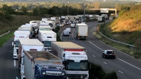 L'autoroute A46 est souvent congestionnée.