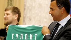 Ruud Gullit présenté par le président Kadyrov