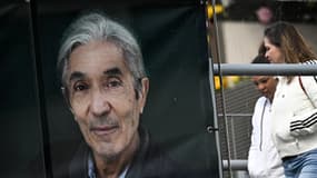 Une bannière à l'effigie de Boualem Sansal installée à Béziers, le 26 mars 2025