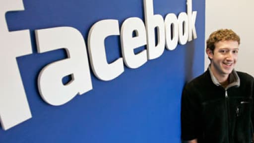 Mark Zuckerberg dans les locaux de Facebook.