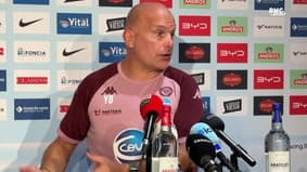 Racing 92 44-32 UBB : "Réfléchis bien !", Bru agacé par une question sur l'absence de ses cadres