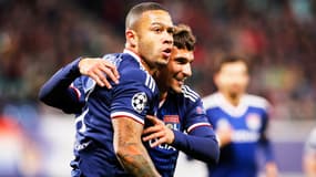 Memphis Depay et Houssem Aouar avec l'OL, le 2 octobre 2019
