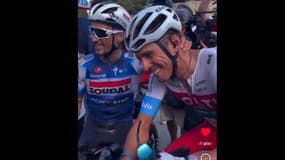 Julian Alaphilippe et Mirco Maestri, très émus sur la ligne d'arrivée de la 12e étape du Giro