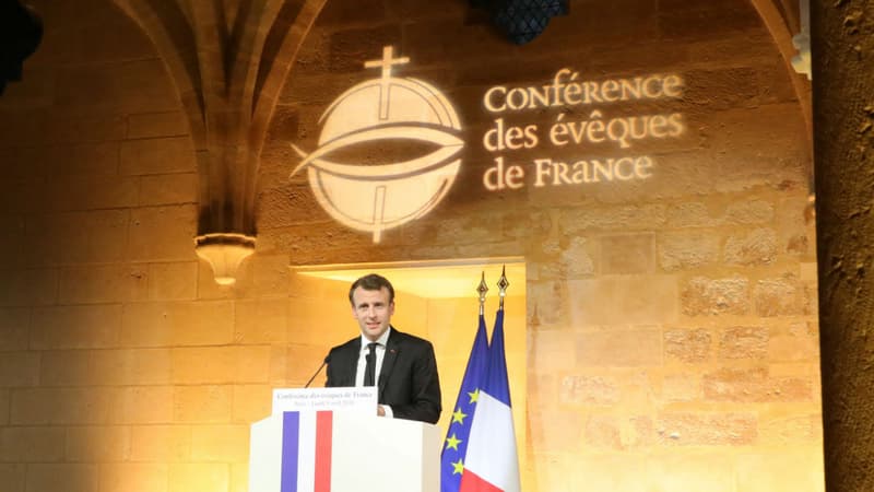 Emmanuel Macron lors de son discours au collège des Bernardins, en avril 2018.