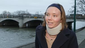 Emma Vallain, collaboratrice du député RN de Charente-Maritime Pascal Markowsky et victime de l'attaque à la voiture-bélier de l'île d'Oléron du 5 novembre 2025, ici à Paris le 2 décembre 2025.