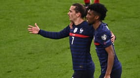 Antoine Griezmann et Kingsley Coman lors de France-Ukraine