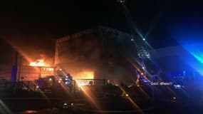Un incendie s'est déclaré dans la nuit dans une usine de traitement de déchets.