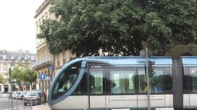 Bordeaux signe en faveur d'une réhabilitation de ses anciens quartiers