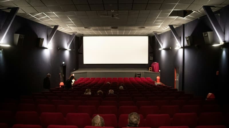 Le pass sanitaire dans les cinémas perçu comme un "nouveau coup dur"