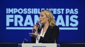 Marion Maréchal (c) lors d'un meeting de soutien au candidat Reconquête! à la présidentielle, Eric Zemmour, le 16 mars 2022 à Saint-Jean-Le-Blanc, près d'Orléans
