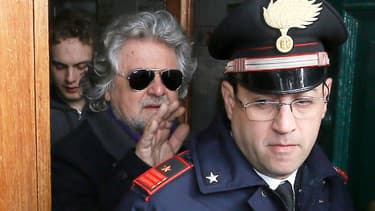 Beppe Grillo, leader non-candidat du mouvement 5 étoiles, lundi 25 février