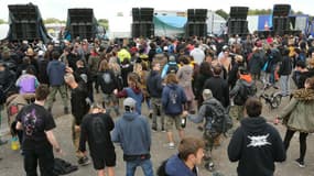8.000 personnes rassemblées pour la 25ème édition du Teknival festival sur l'ancienne base militaire de l'Otan de Marigny, en avril 2018 (Photo d'illustration)- François NASCIMBENI / AFP