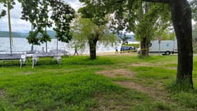 Un véhicule a chuté seul dans le lac de Sainte-Croix ce jeudi 8 mai.