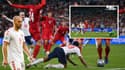 Angleterre 2-1 Danemark : Braithwaite ne digère pas le penalty obtenu par Sterling