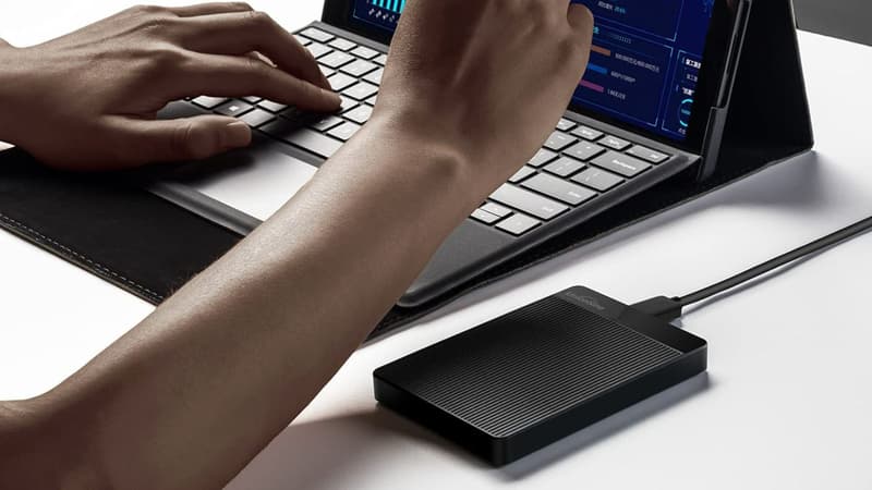 Ce disque dur externe voit son prix baisser de manière folle sur ce site très connu