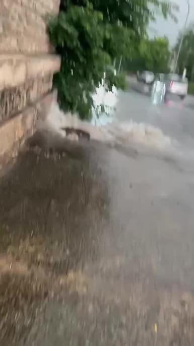 Orages: des inondations à Poitiers - Témoins BFMTV