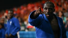 Joan-Benjamin Gaba en finale du judo mixte par équipe aux JO de Paris, le 03/08/2024