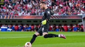 Pau Lopez lors du match Benfica-OM, à Lisbonne le 11 avril 2024