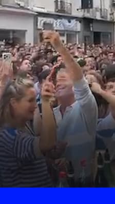L'hymne argentin retentit dans les rues de Paris avant le début de la finale