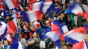 Des supporters au Stade de France