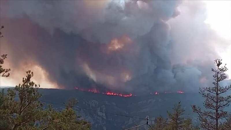 Incendie en Aveyron: 500 hectares brûlés à Mostuéjouls, la pluie aide les pompiers dans leur lutte