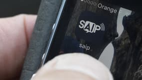 Le logo du SAIP (Système d'Alerte et d'Information aux populations) sur smartphone. (Photo d'illustration)