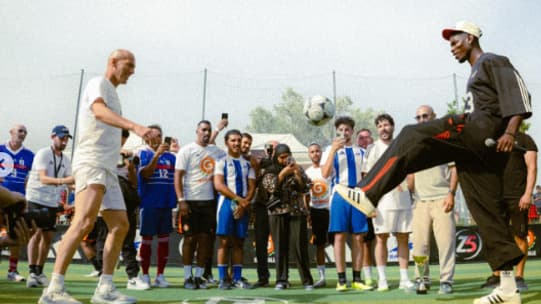 Zinedine Zidane et Paul Pogba font une brésilienne.