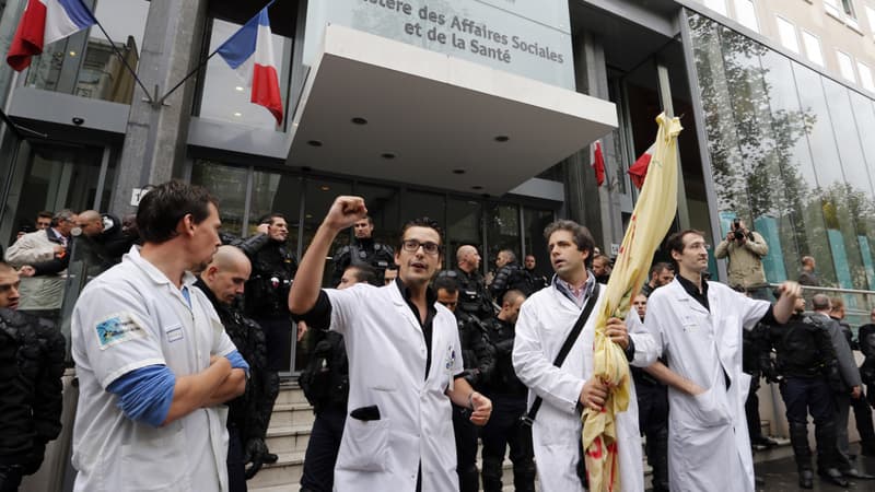 Des internes en médecine lors d'une précédente grève devant le ministère de la Santé en 2012