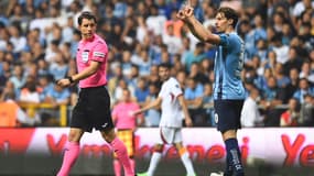 B. Stambouli