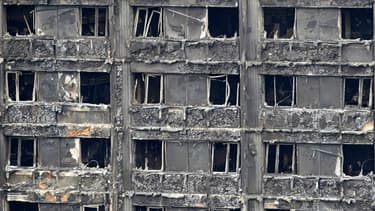 Vestiges de la Grenfell Tower à Londres après l'incendie meurtrier du 14 juin 2017