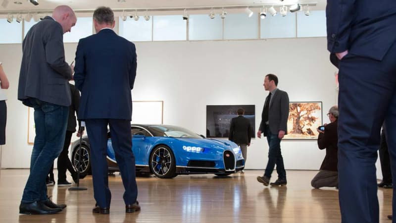 Bugatti a conçu une voiture mêlant raffinement, personnalisation et ingénierie très poussée pour satisfaire un public de richissimes collectionneurs.