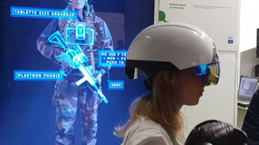 Un casque de réalité virtuelle pour fantassins.