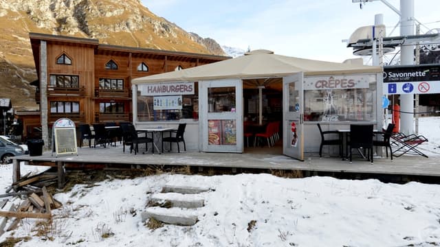 L'ancien patron de l'Oréal et des propriétaires se sont ligués contre la "Cabane" située aux pieds des pistes de Val-d'Isère
